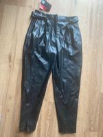 Lederhose von Hugo Boss, Gr. M, neu Damen Bayern - Meitingen Vorschau