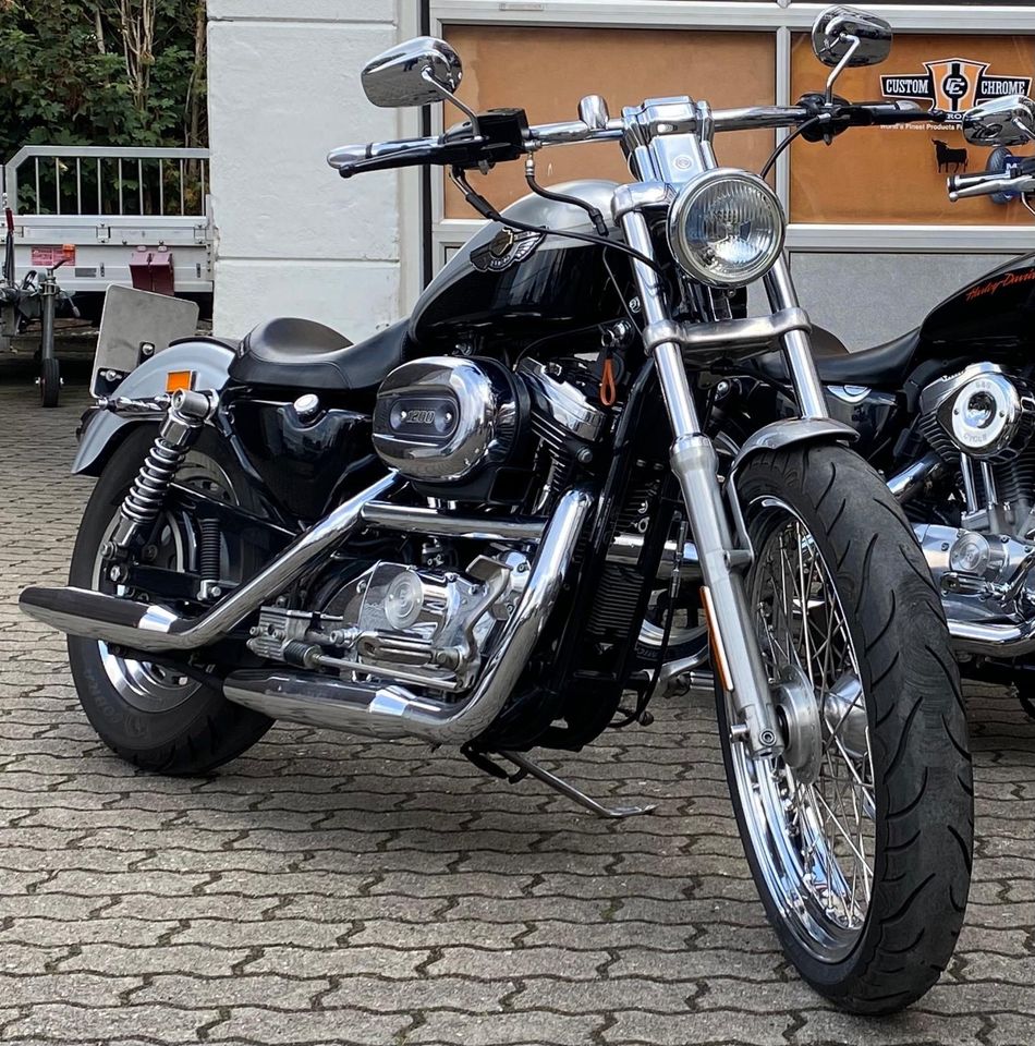 Harley Davidson XL1200 Custom 100  Anniversary  *Sportster* in Berlin