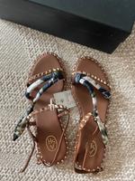 Sandalen Sandale 37 NEU Ash Stud Nieten wie Valentino Hessen - Wiesbaden Vorschau