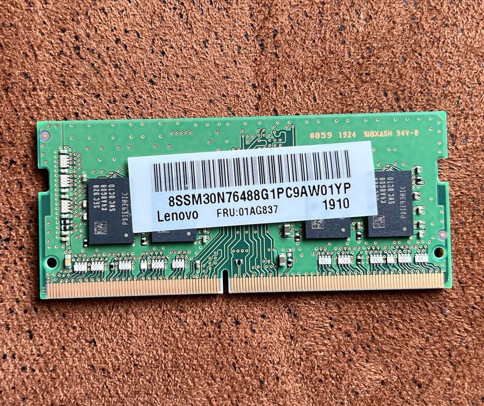 Samsung 8GB SO-DIMM DDR4 1Rx8 PC4 2666V SA1 - 11 in Hamm