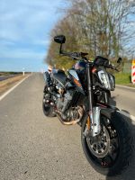 KTM Duke 790 *TOP Zustand, Akrapovic, viel Zubehör* Nordrhein-Westfalen - Rommerskirchen Vorschau