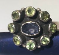 Toller Silber Ring, 825, Steinchen grün lila, Sterling Silber 925 Frankfurt am Main - Sachsenhausen Vorschau