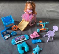 Barbie Kind Puppe mit Spielzeug Rutsche Teddy Dreirad usw. Nordrhein-Westfalen - Moers Vorschau