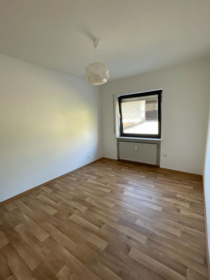 Großzügige 5ZKB Wohnung in zentraler Lage in Bittenbrunn in Neuburg a.d. Donau