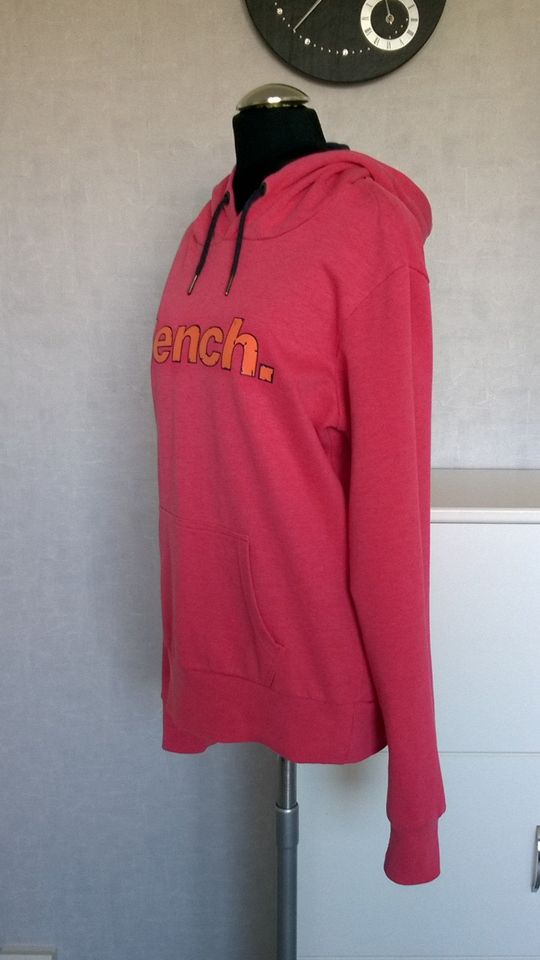 Sweatshirt Hoodie Pulli Oberteil koralle Logo Print Gr L 40 Bench in  Friedrichshain-Kreuzberg - Friedrichshain | eBay Kleinanzeigen ist jetzt  Kleinanzeigen