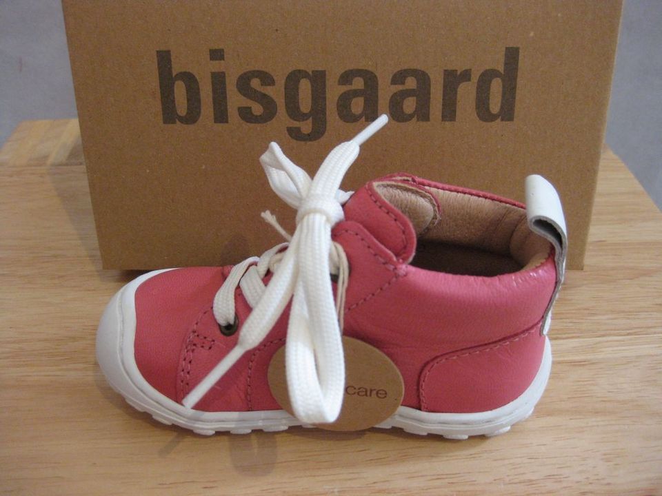 Bisgaard Mädchen Schuhe Pink Gr. 25 NEU UVP: 69,95 Euro in Arnsberg