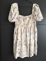 Sommerkleid mit Blumenmuster von H&M Sachsen-Anhalt - Staßfurt Vorschau