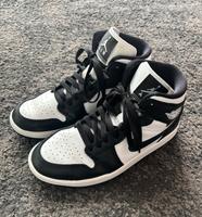 Nike Air Jordan 1 Mid Größe 38 Super Zustand-Sneakers/Turnschuhe Bayern - Amberg Vorschau