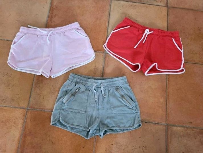 Shorts kurze Hose Mädchen Set 158 in Leipzig