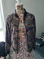 Leichte Jacke in Camouflage Bochum - Bochum-Wattenscheid Vorschau