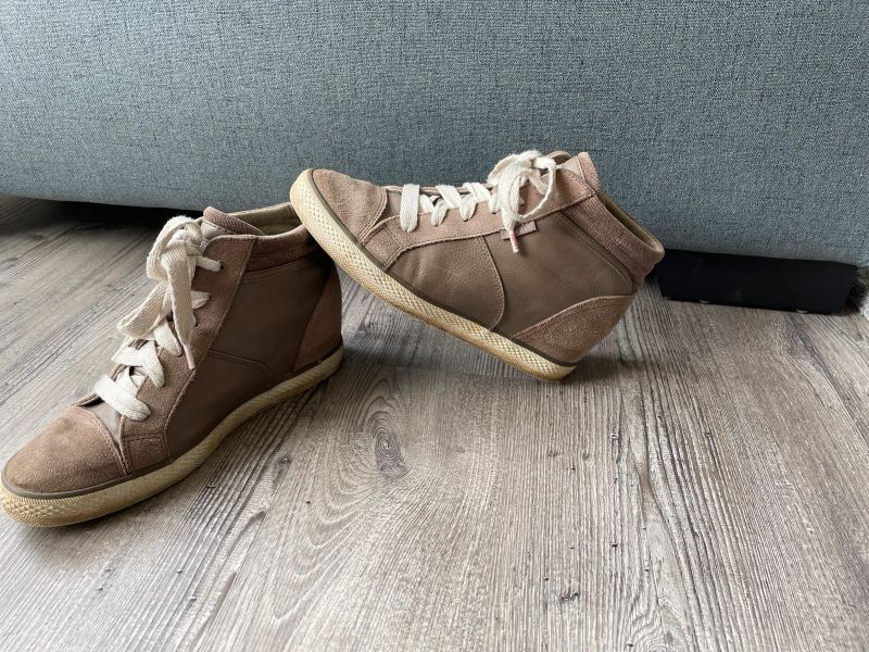 Esprit Schuhe mit Keilabsatz, Größe 40, top Zustand in Schleswig-Holstein -  Lübeck | eBay Kleinanzeigen ist jetzt Kleinanzeigen