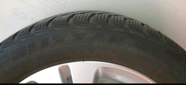 Mercedes C- Klasse Alufelgen inkl. Winterräder 225/50 R17 94 H in Nidderau