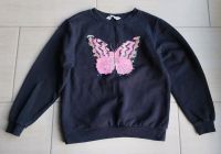 Dunkelblauer Mädchen Pullover "Schmetterling" Gr. 134/140 Bayern - Maisach Vorschau