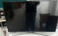 SAMSUNG 40“ Fernseher UE 40 MU 6199 Brandenburg - Falkensee Vorschau