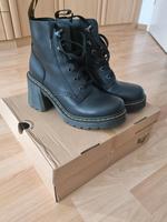 Dr. Martens Jesy Sendal Lederstiefelette EU41 US9 Nordrhein-Westfalen - Neuss Vorschau