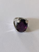 Modeschmuck Ring mit großem lila Stein Größe 18 (57) neu Berlin - Marienfelde Vorschau