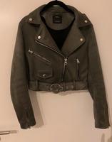 Lederjacke | Jacke Khaki Damen Mode M Bershka Nordrhein-Westfalen - Lemgo Vorschau