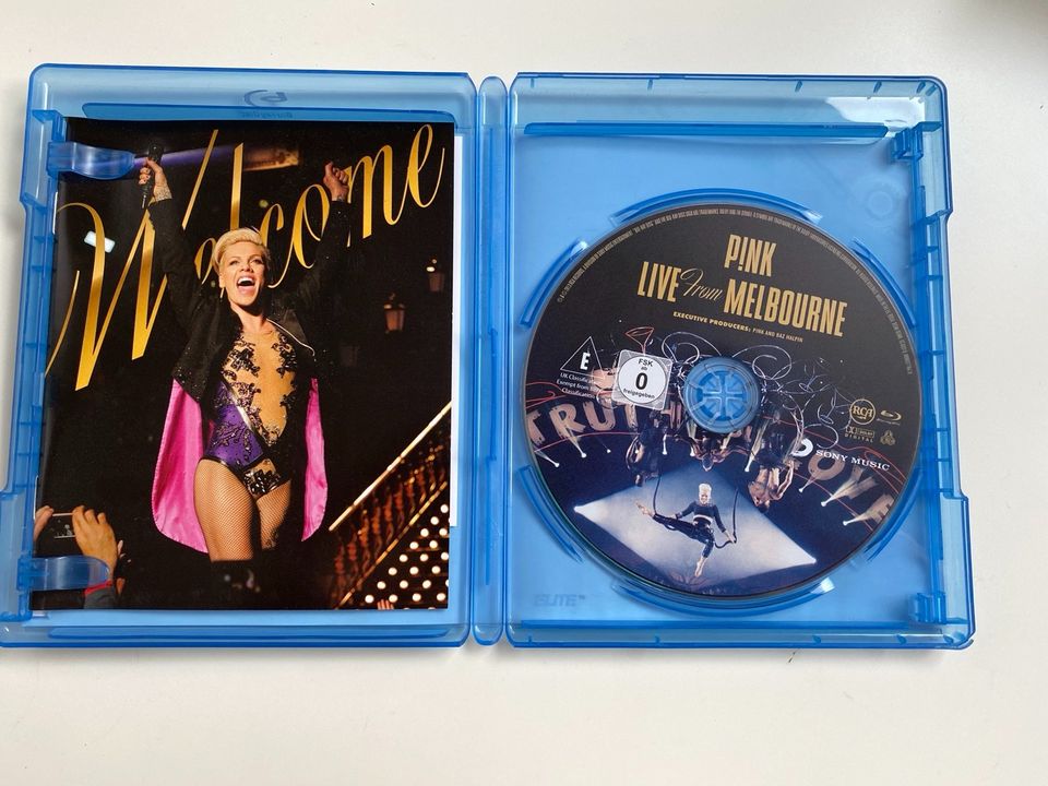 P!NK Pink - The Truth About Love Tour / Live from Melbourne in Meschede