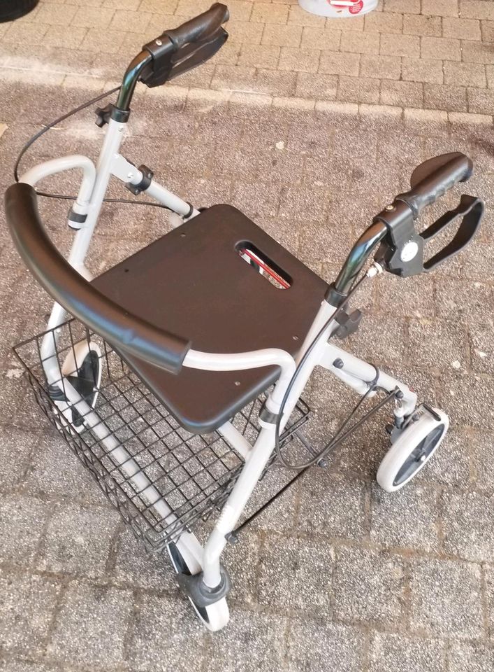 Drive Medical Rollator Gigo 2G aus Aluminium, mit Korb, Grau in Jena