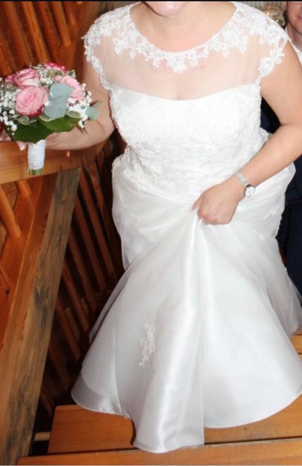 Brautkleid in Bremervörde