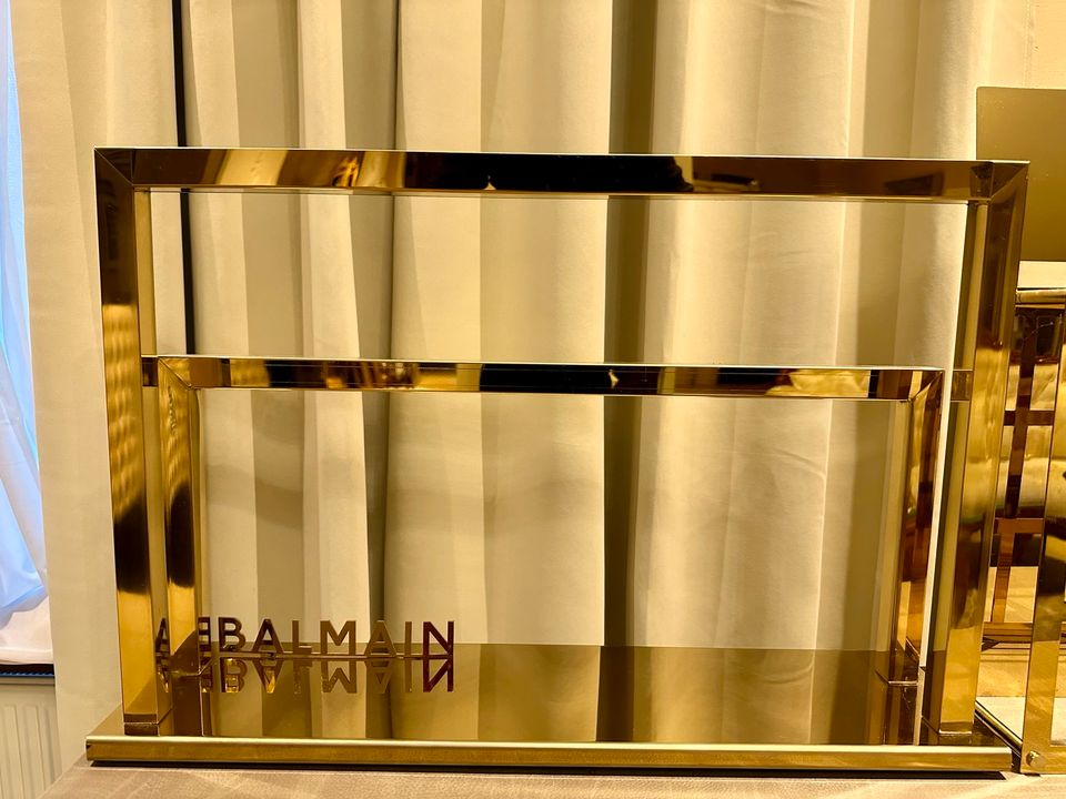 Balmain Paris - Haarfarbe Beratung Display - Friseur - ab 150€* in Landshut