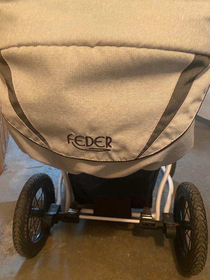 Kinderwagen „Feder“ in Hainichen