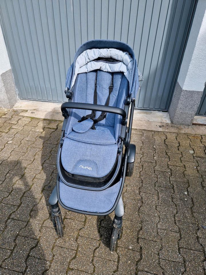 Kinderwagen in Datteln