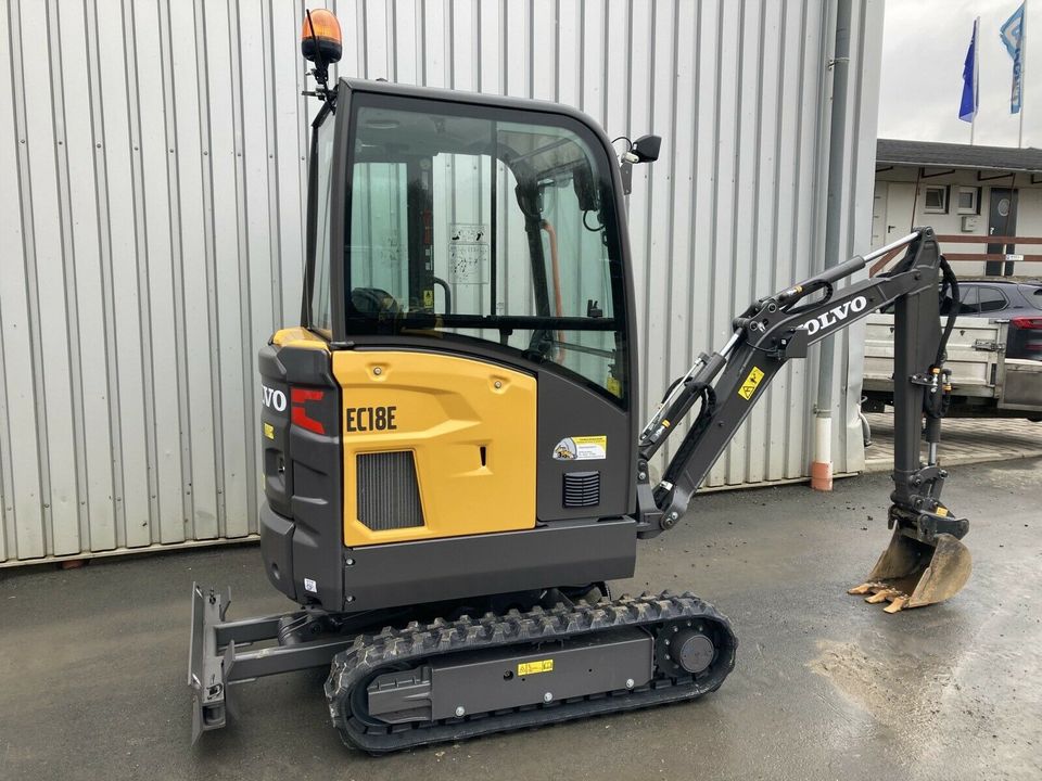 Volvo-Minibagger EC 18E (Mieten/Vermietung/Leihen) in Arnsberg in Arnsberg