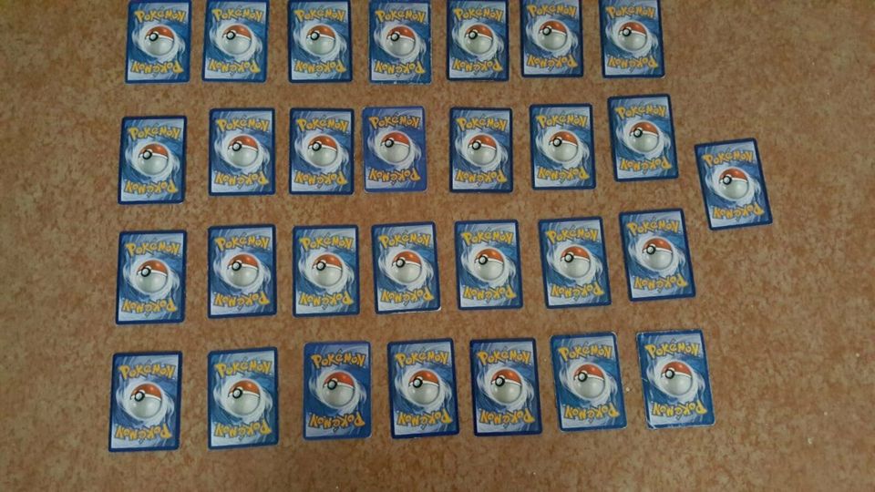 29 Pokemon Karten in Leipzig
