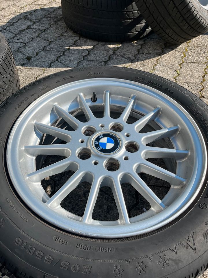 BMW 3er 16 Zoll Alufelgen e36/e46 Styling 32 in München