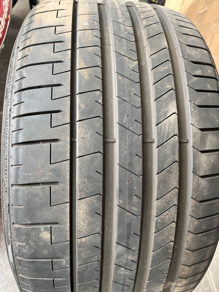 1x Sommerreifen 285 30 ZR22 101Y Pirelli PZERO AO DOT 2022 in Hemer