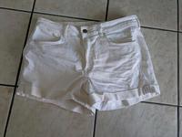 Jeansshorts Shorts kurze Hose H&M weiß Gr.42 Damen Nordrhein-Westfalen - Spenge Vorschau