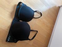 BH Tommy Hilfiger 80C Nordrhein-Westfalen - Velbert Vorschau