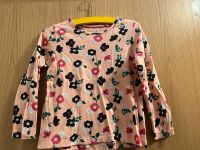 Shirt Mädchen 110/116 Langarmshirt wie neu top Pulli Blümchen Nordrhein-Westfalen - Bad Berleburg Vorschau