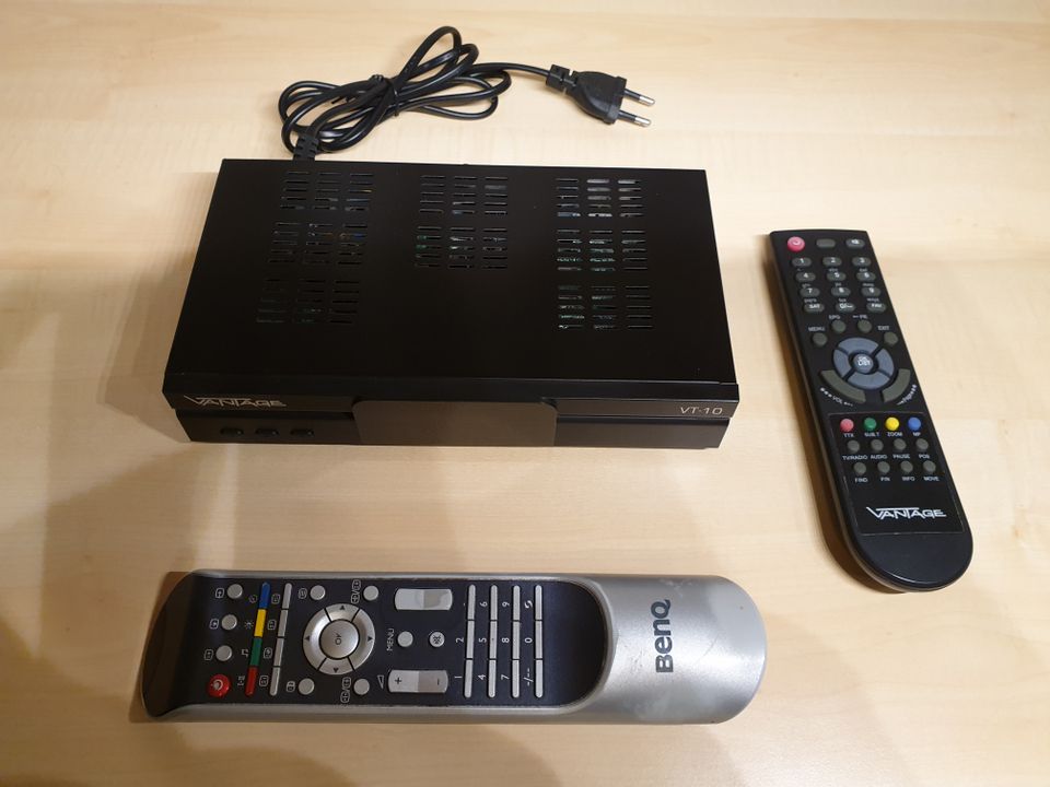 BenQ DV3750 Full HD HD TV Fernseher 37" 1.920 x 1.080 16:9 94 cm in Mittenwalde