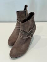 Tamaris Damen Stiefeletten / Stiefel / Schuhe  braun Gr. 41 Hessen - Griesheim Vorschau