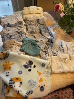 Kinderkleidungspaket/Set Junge, Unisex 62/68, 21 Teile Kr. München - Ismaning Vorschau