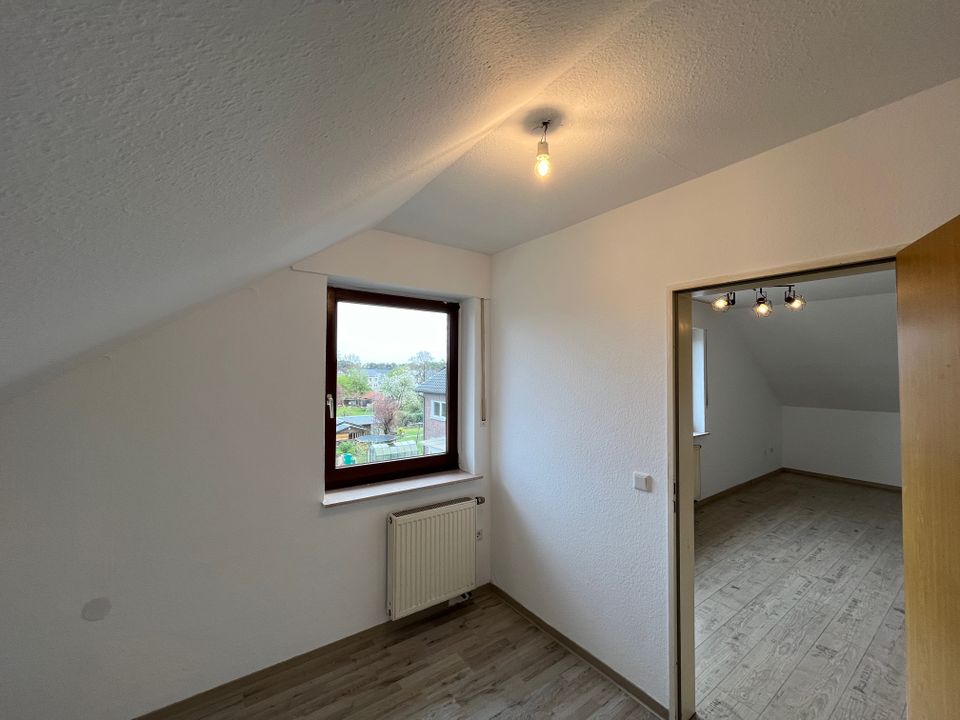 3ZKB helle modernisierte Wohnung in ruhiger Lage in Schloß Holte-Stukenbrock