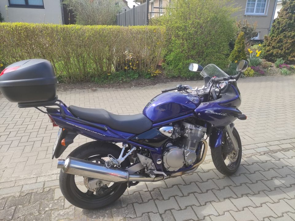 Motorrad Suzuki GSF 600 S in Sanitz