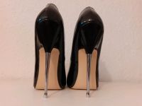 Schwarze Lack High Heels❤ Pumps Extreme Heels Stilettos Gr. 40 München - Sendling Vorschau