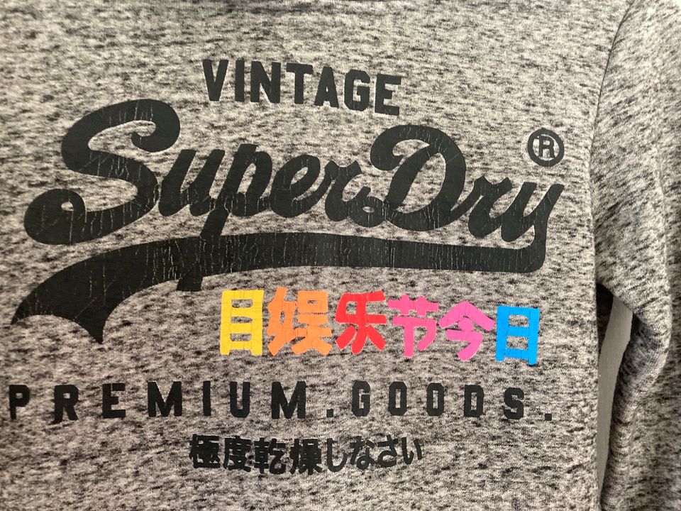 Super Dry Pullover in Krefeld