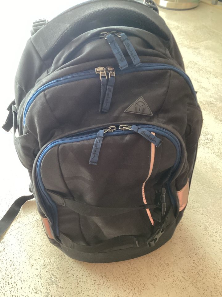 Satch Schulrucksack blau in Eutingen