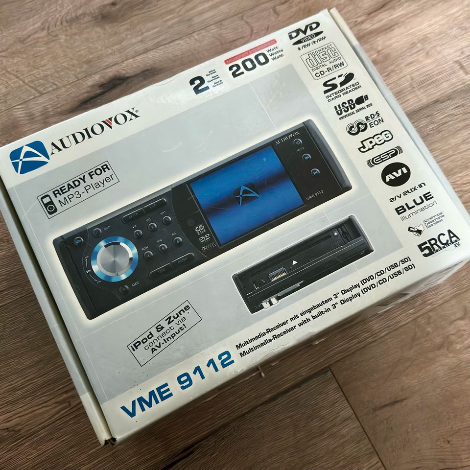 Audiovox VME 9112 DVD CD USB SD AUX Autoradio in Friedrichshafen