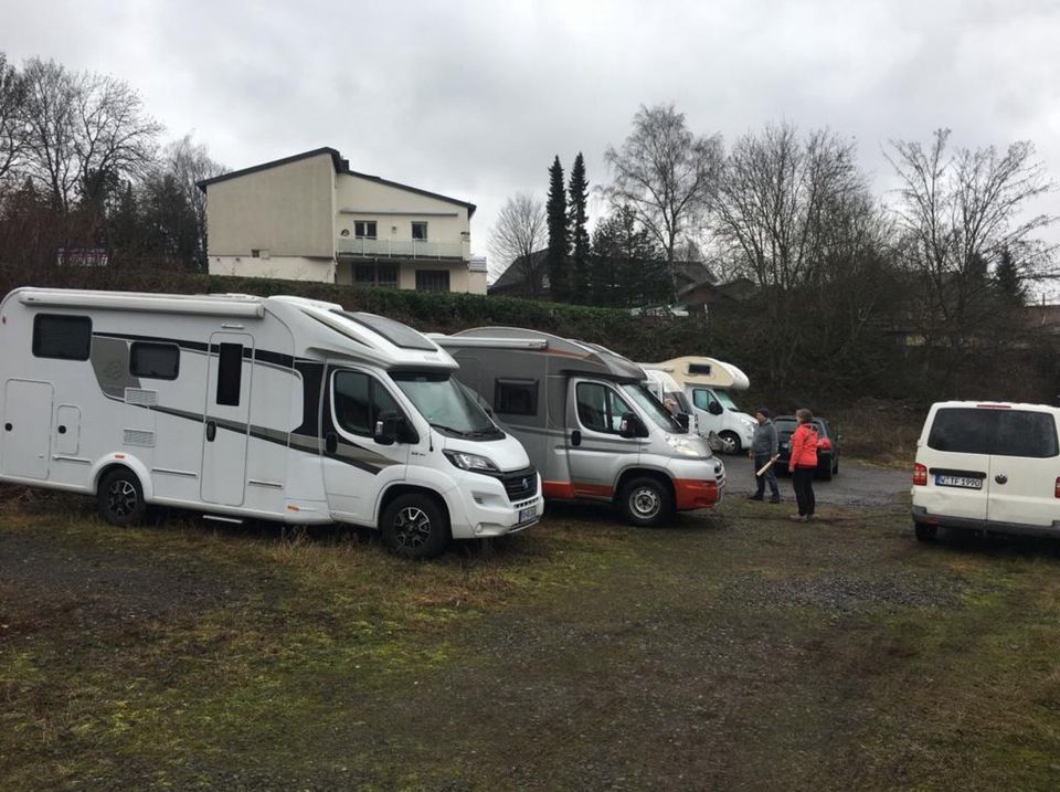 Stellplätze Stellplatz Wohnwagen Boote uvm. in Remscheid