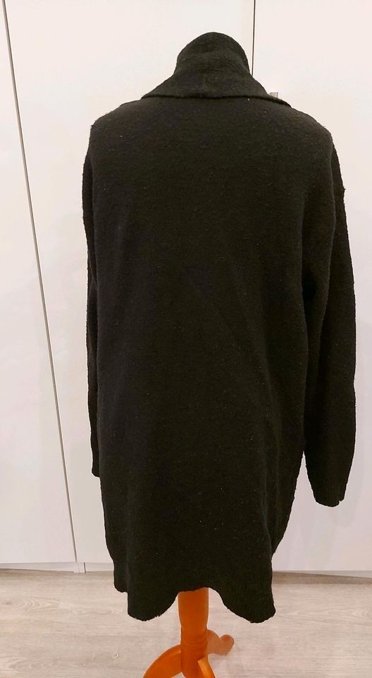 BODYFLIRT lange schwarze Strickjacke Cardigan Weste 40 42 M L Xl in Fulda