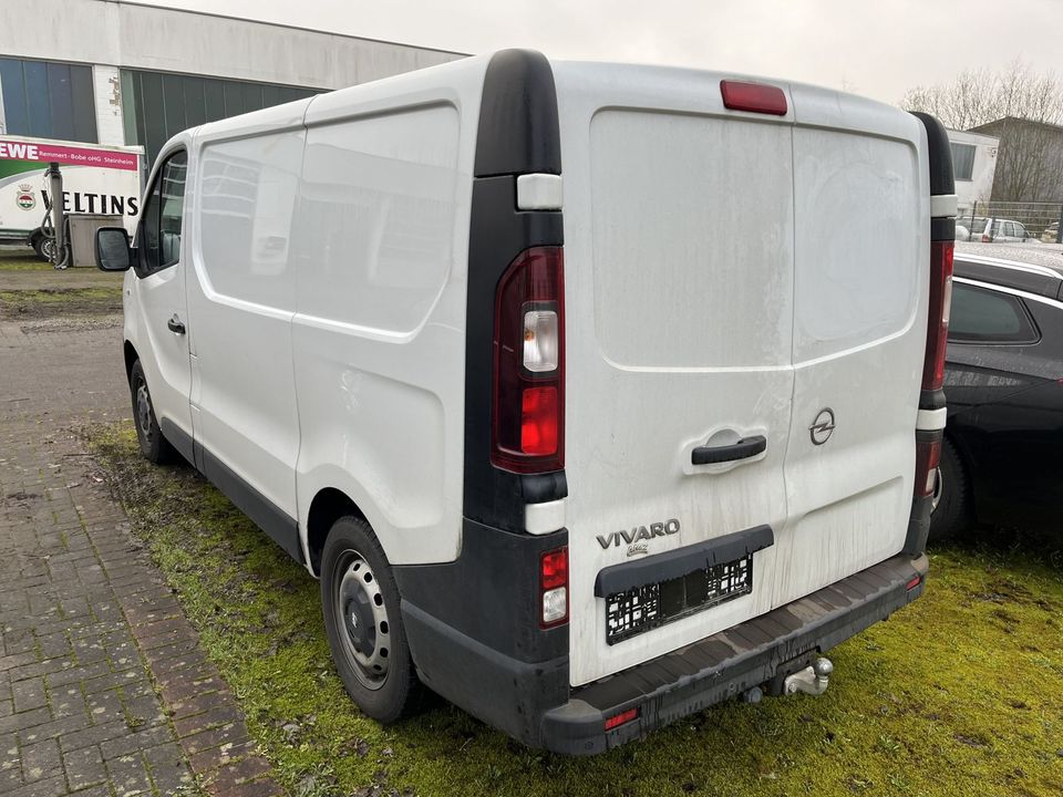 Opel Vivaro Kasten L1H12,7t +AHK+ Komfort Paket+ in Steinheim