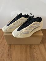 Adidas Yeezy 700 V3 Azael - EU 45 1/3 | US 11 Bayern - Altusried Vorschau