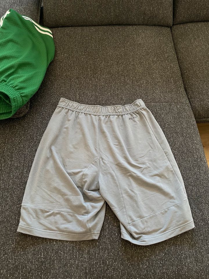 Nike Pro Shorts in Stuttgart