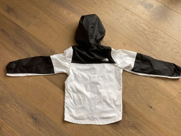 THE NORTH FACE Windstopper Jacke Kinder in Kiefersfelden