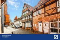 Prachtvolles Fachwerkhaus inmitten der Altstadt: Entdecken Sie das sanierte Denkmal! Niedersachsen - Buxtehude Vorschau